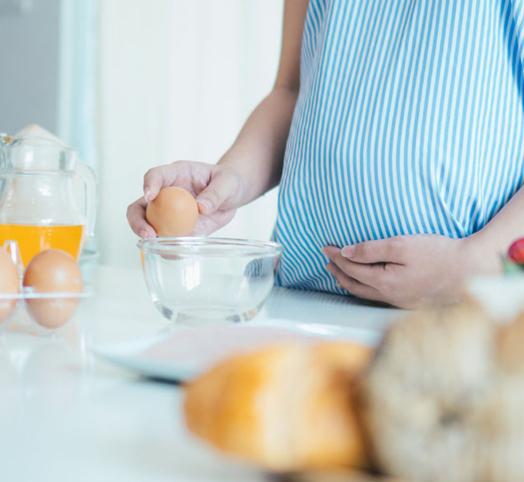 تخم مرغ در دوران بارداری بخوریم ؟